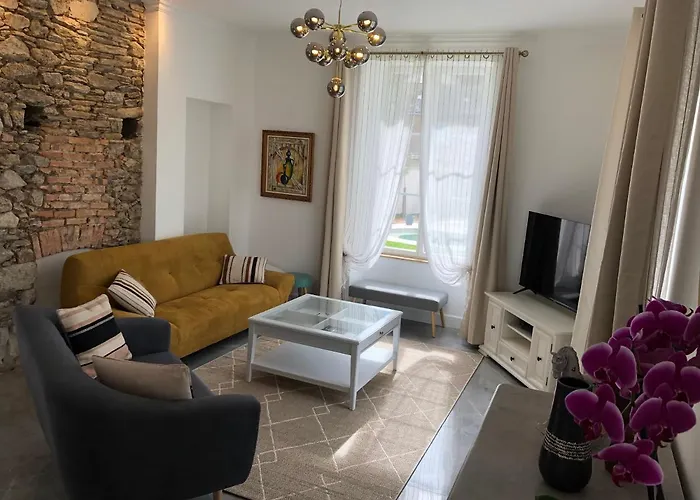 Manoir De La Fontaine Saint-jean *